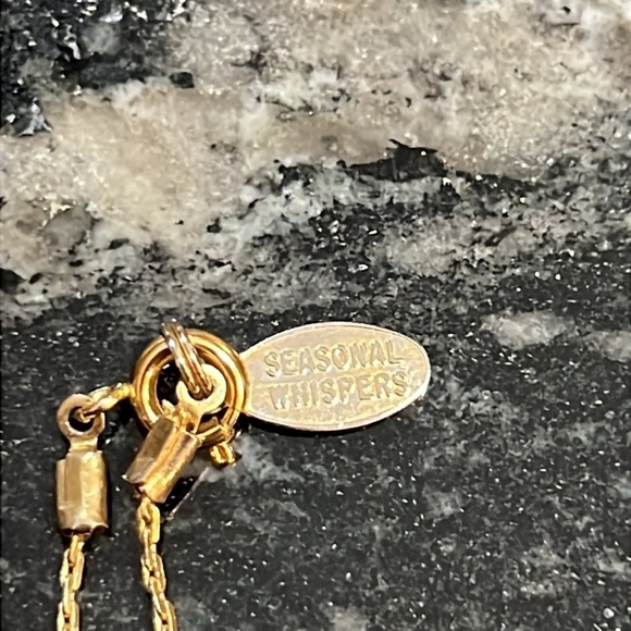 Seasonal Whispers 18 inch long mixed metal   necklace - Picture 3 of 7